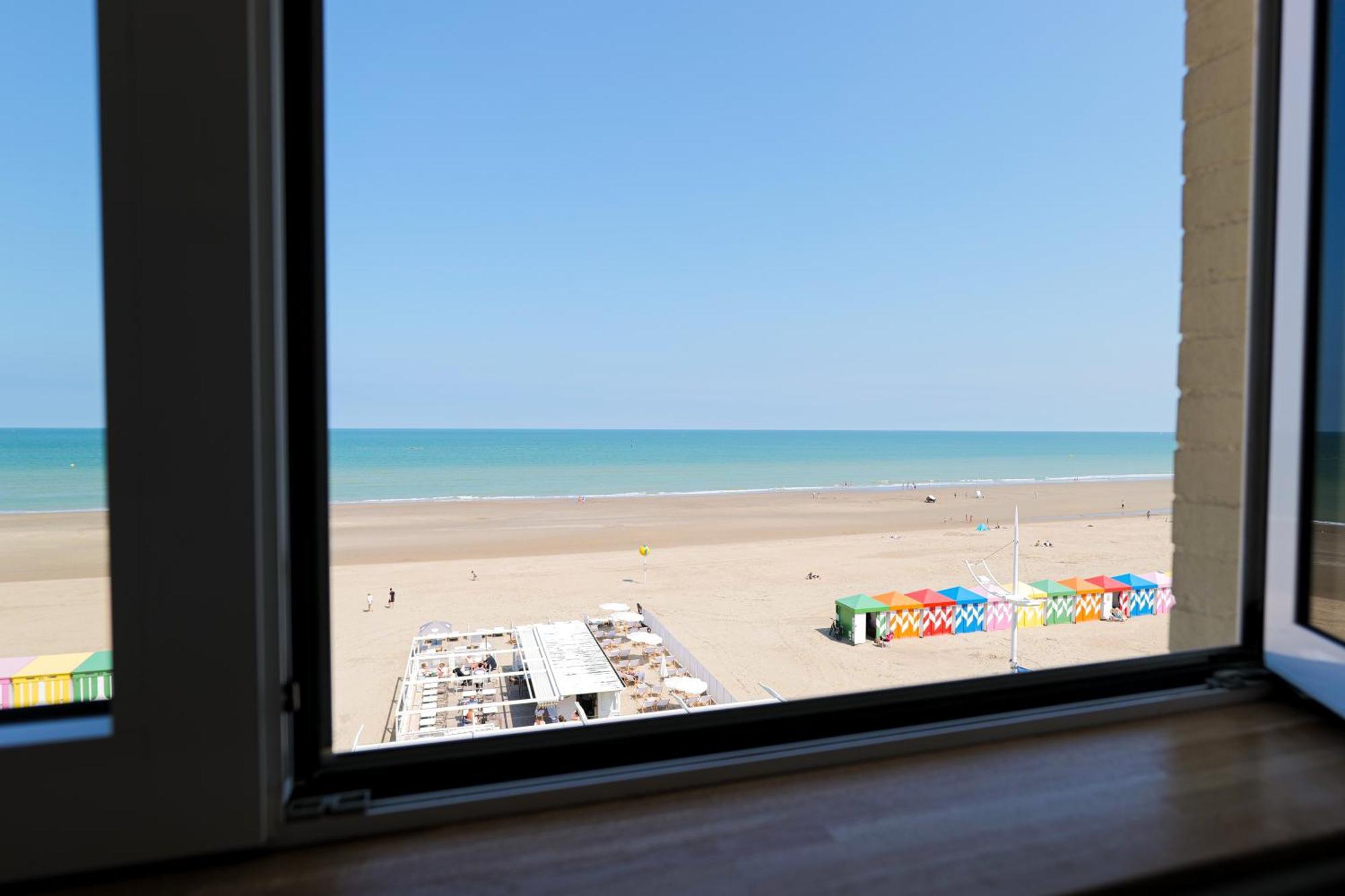 Hotel Merveilleux Cote Mer Dunkirk Exterior foto