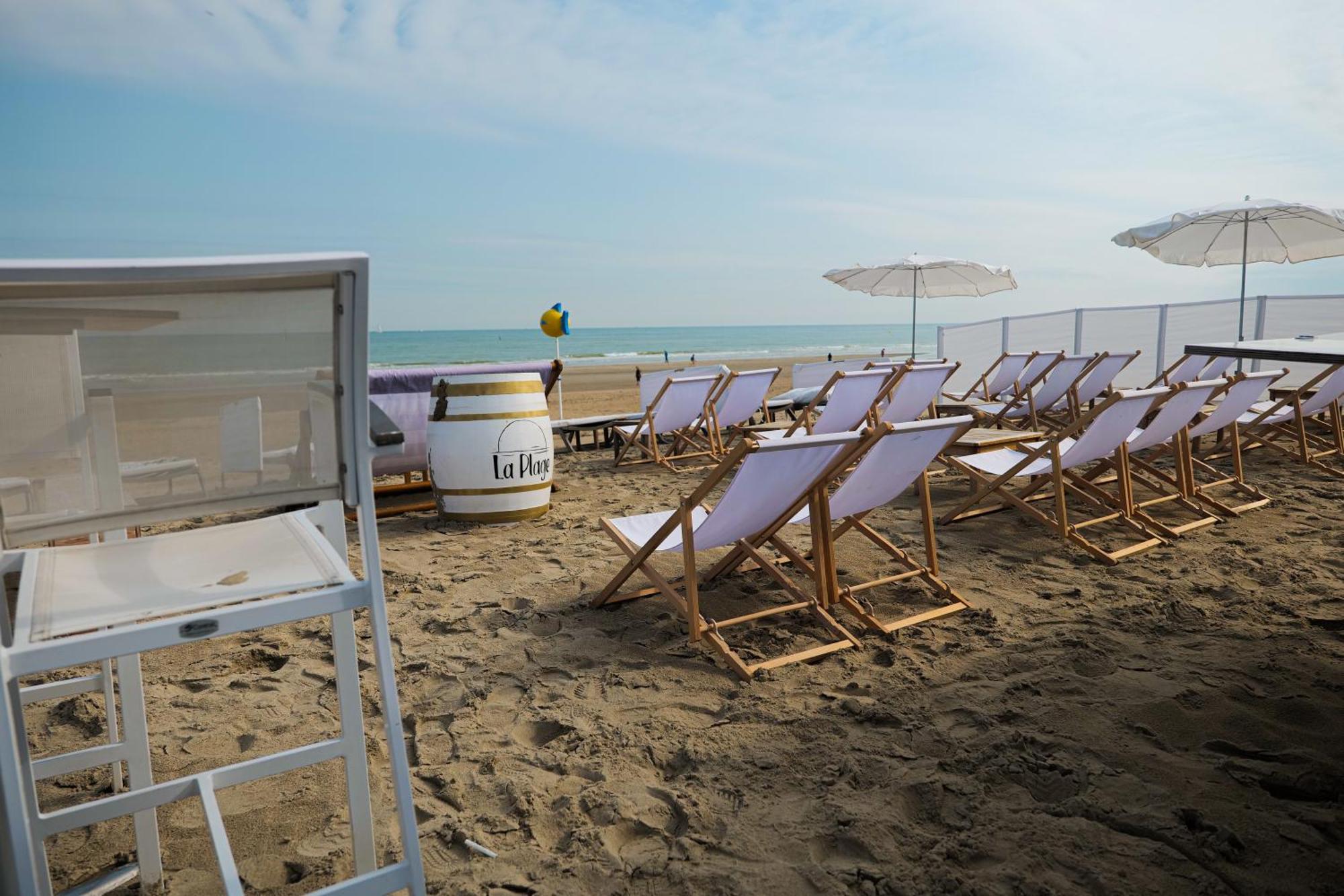 Hotel Merveilleux Cote Mer Dunkirk Exterior foto
