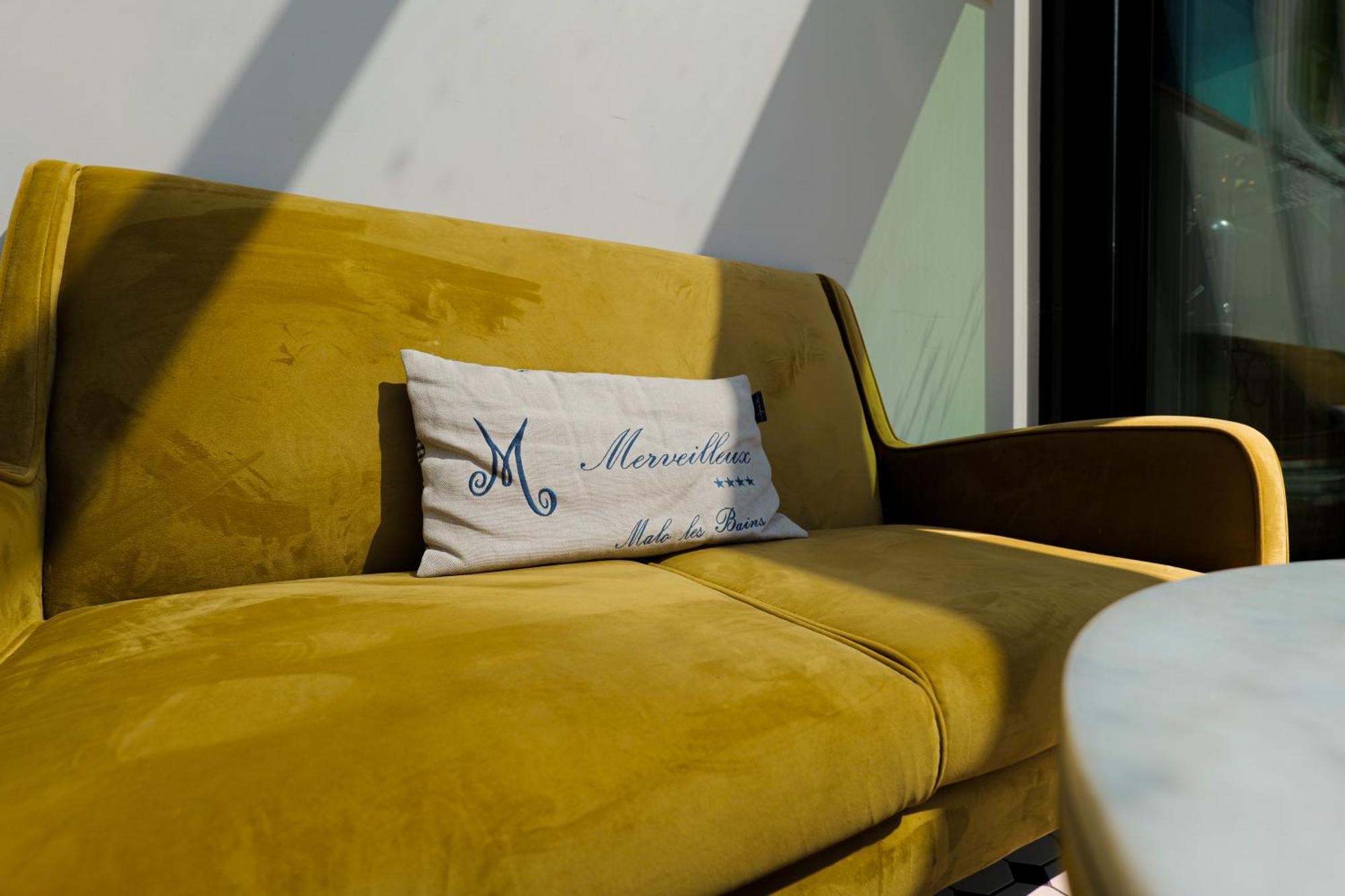 Hotel Merveilleux Cote Mer Dunkirk Exterior foto