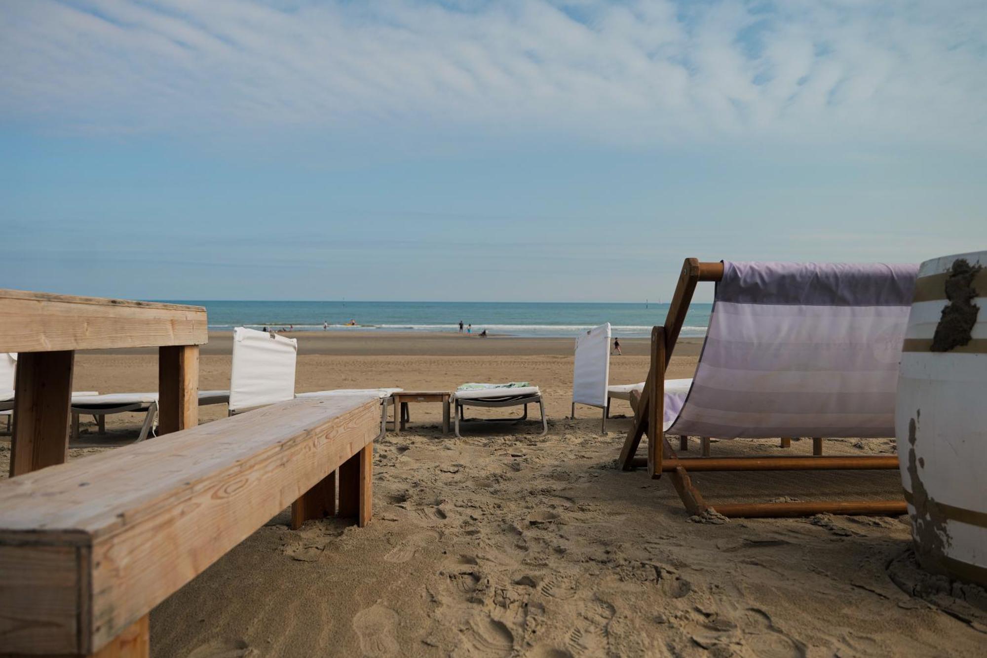 Hotel Merveilleux Cote Mer Dunkirk Exterior foto