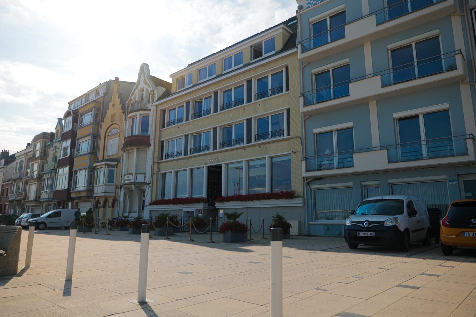 Hotel Merveilleux Cote Mer Dunkirk Exterior foto