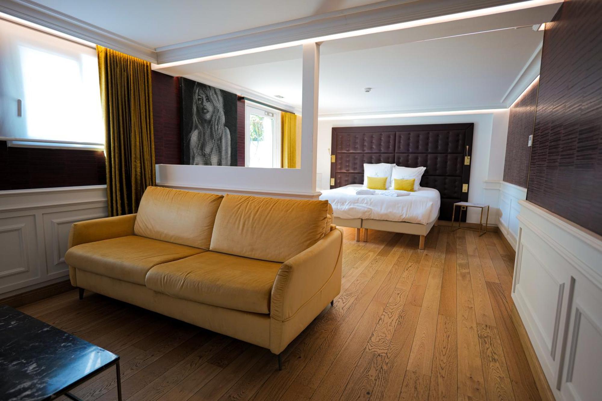 Hotel Merveilleux Cote Mer Dunkirk Exterior foto