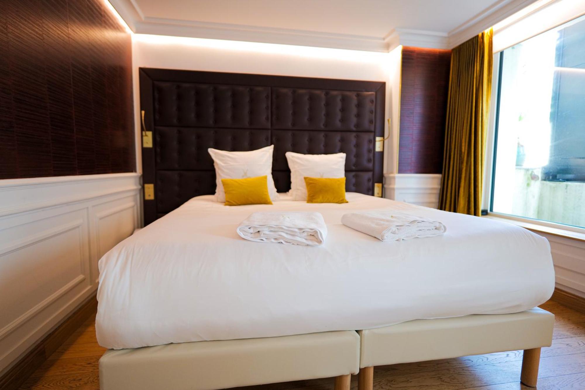 Hotel Merveilleux Cote Mer Dunkirk Exterior foto
