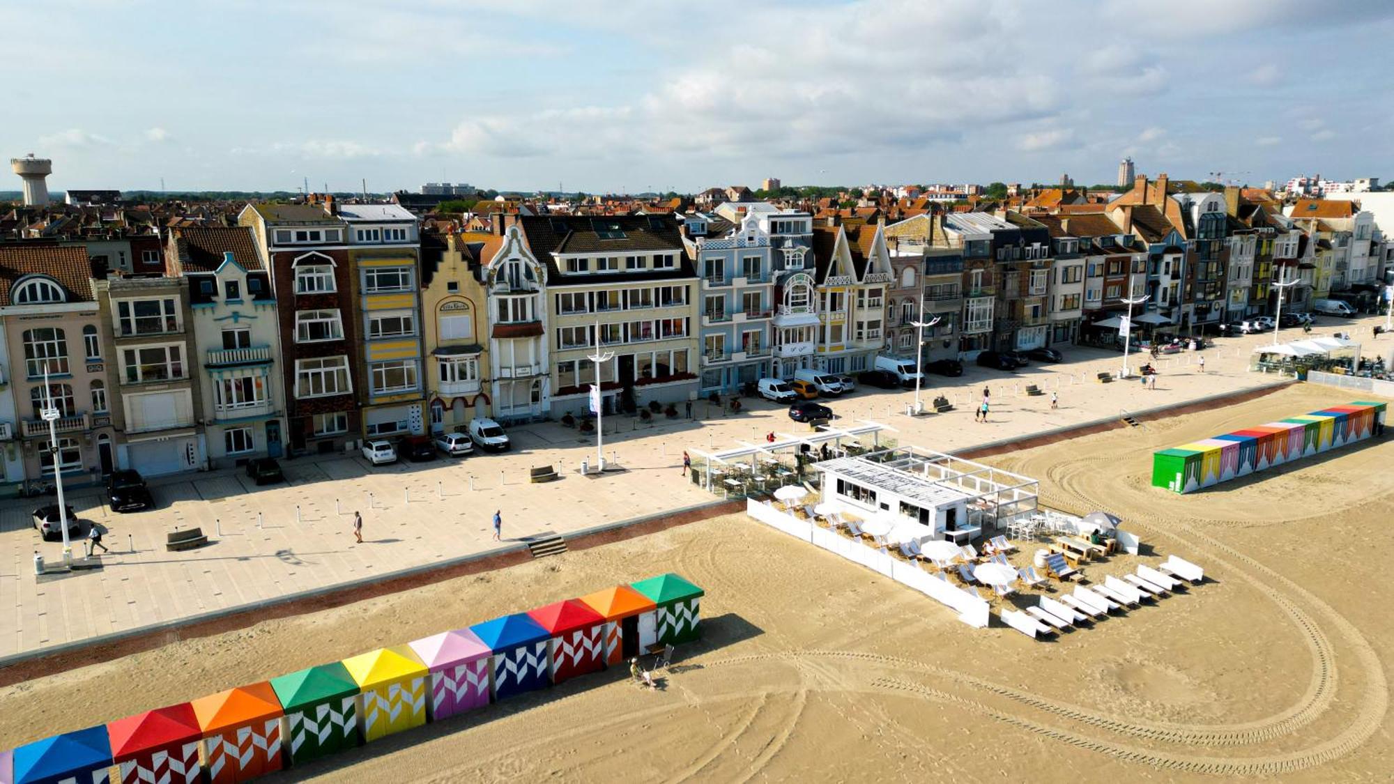 Hotel Merveilleux Cote Mer Dunkirk Exterior foto